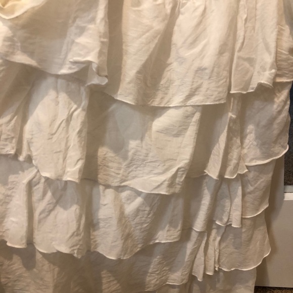 Elan Ruffle shirt - Picture 5 of 6